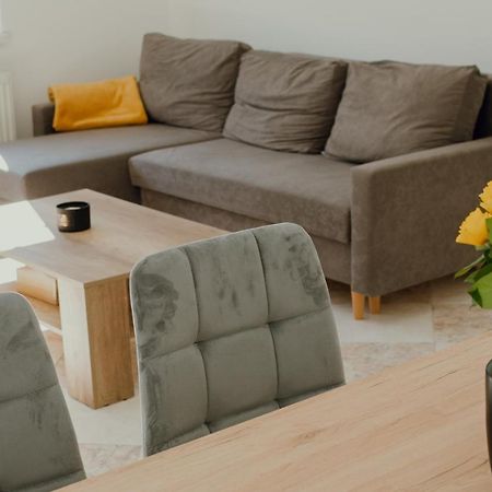 Apartman Emily Брезно Экстерьер фото